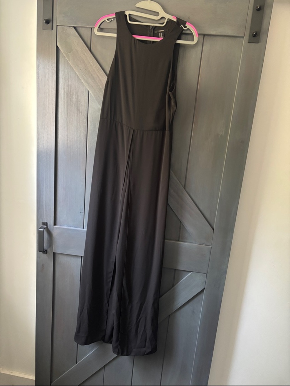 Forever 21 Black Sleeveless Maxi Dress